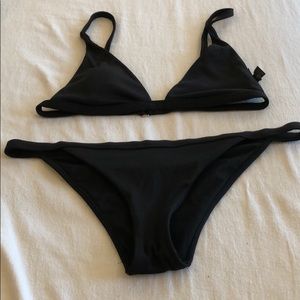 Black bikini